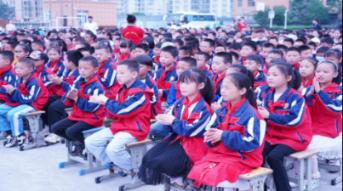 铜仁“乡园书画室 ·迎新春送祝福”志愿活动走进松桃
